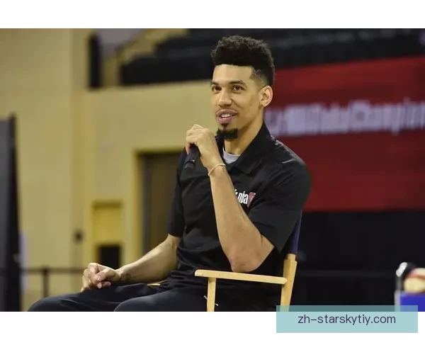 丹尼格林谈詹奥像孩子邓肯健谈